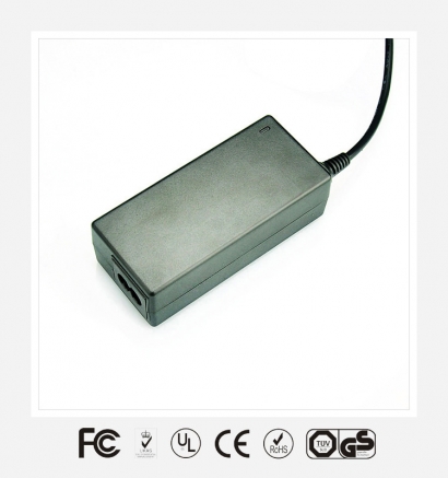 24V1A優(yōu)質電源適配器