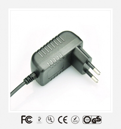 6V0.5A歐規(guī)臥式優(yōu)質電源適配器