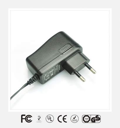 6V2A歐規(guī)立式優(yōu)質電源適配器