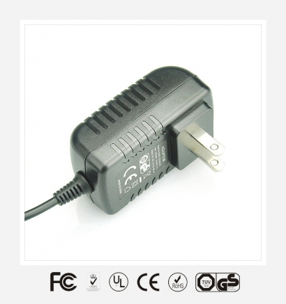 6V3A美規(guī)臥式優(yōu)質電源適配器