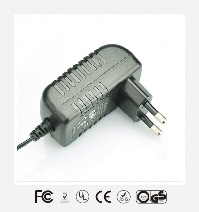 12V1.5A韓規(guī)臥式優(yōu)質電源適配器